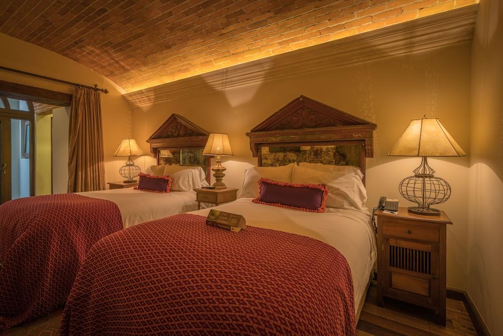 Pensativo House Hotel (Adults Only) Antigua Ngoại thất bức ảnh