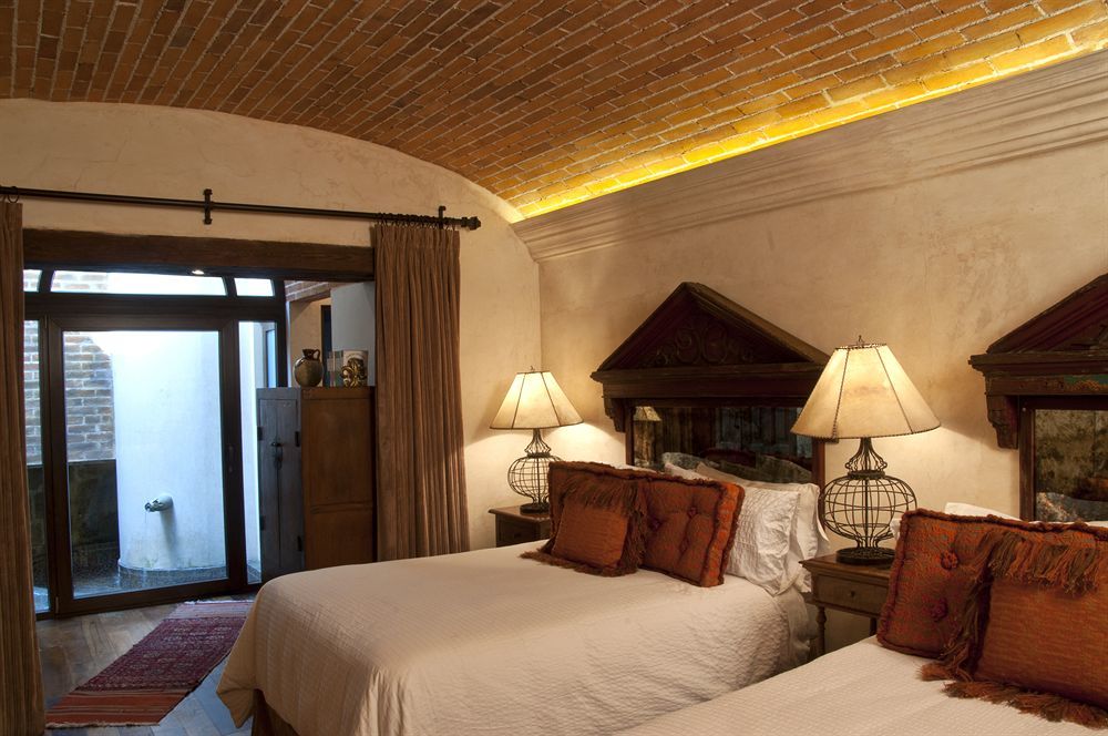 Pensativo House Hotel (Adults Only) Antigua Ngoại thất bức ảnh