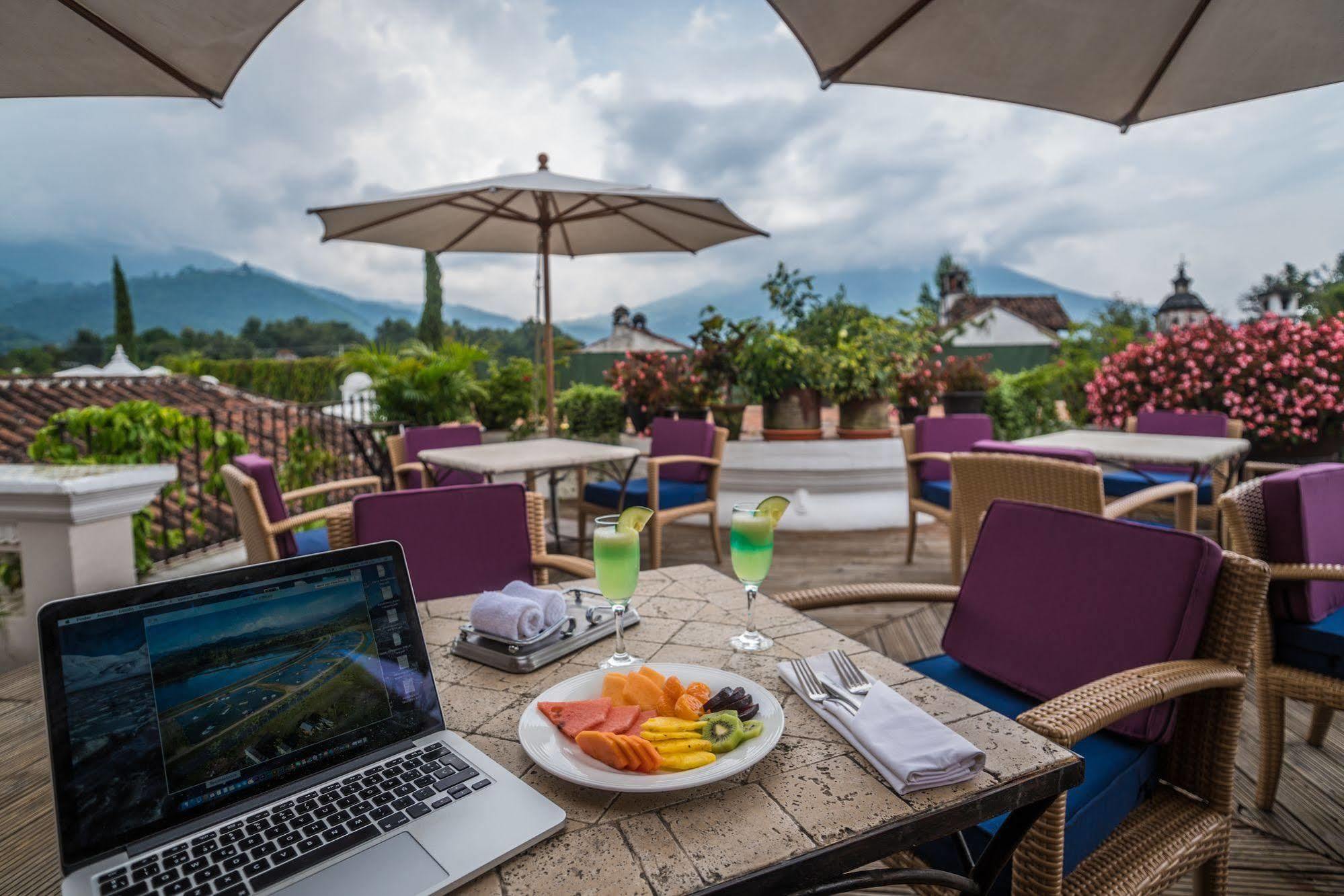 Pensativo House Hotel (Adults Only) Antigua Ngoại thất bức ảnh